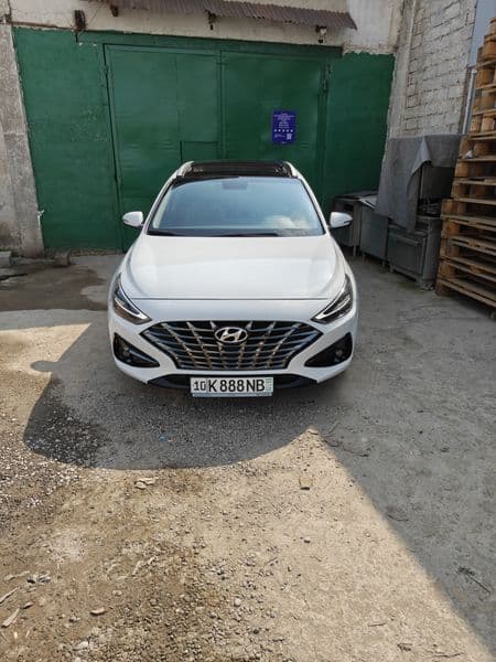 Hyundai i30 2022