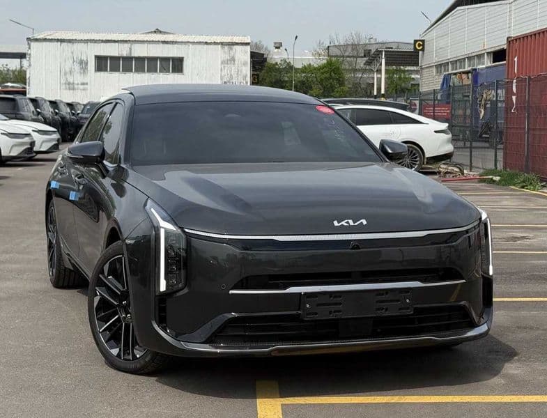 Kia Avella 2025