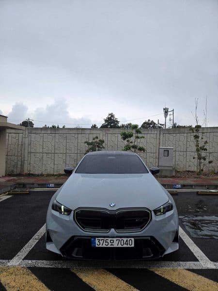 BMW M5 2025