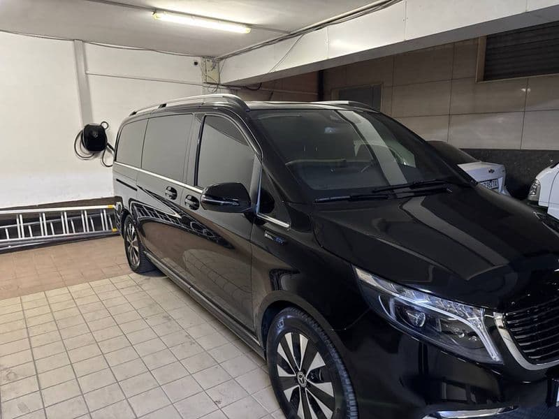 Mercedes-Benz 300 2021 — 2