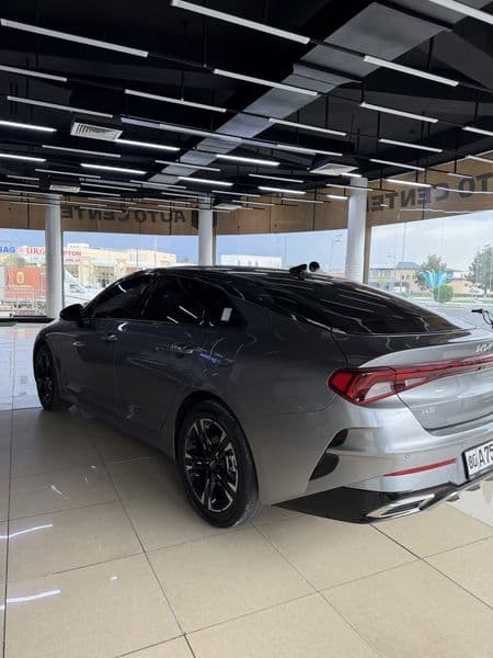 Kia K5 2023