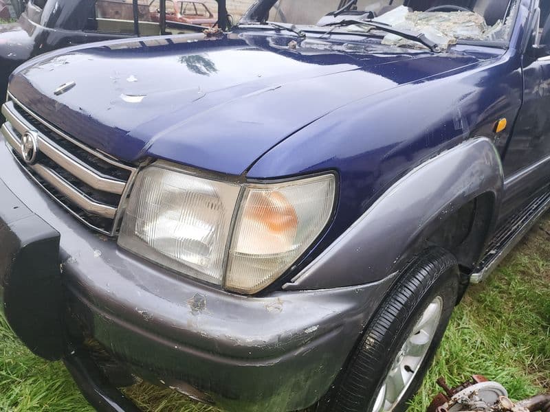 Toyota Land Cruiser 1999 — 4