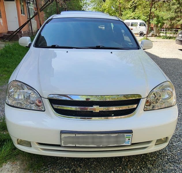 Chevrolet Lacetti / Gentra 2012