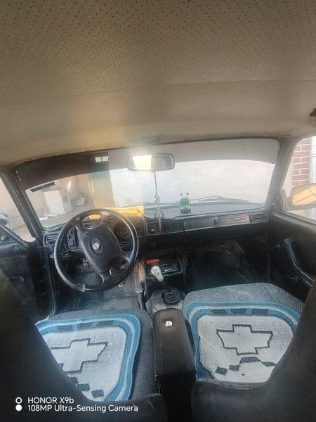 VAZ 2105 1985 — foto 1