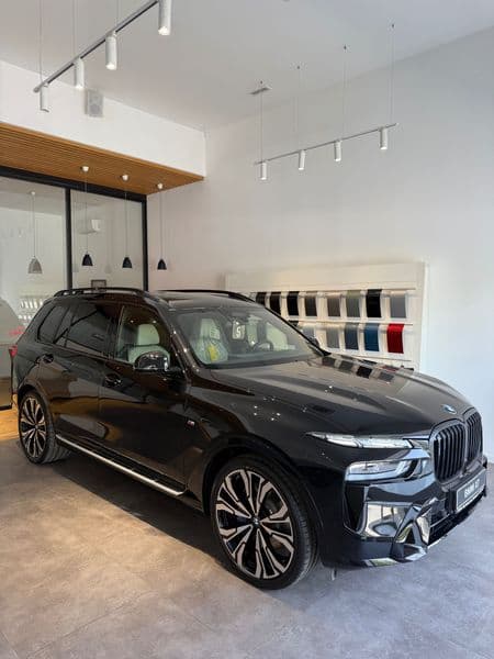 BMW X7 2025