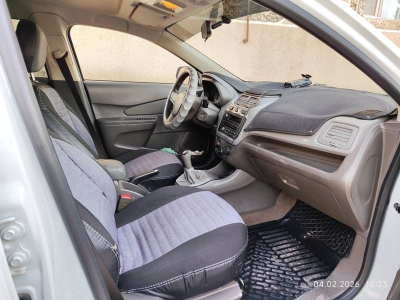 Chevrolet Cobalt 2020 — 6