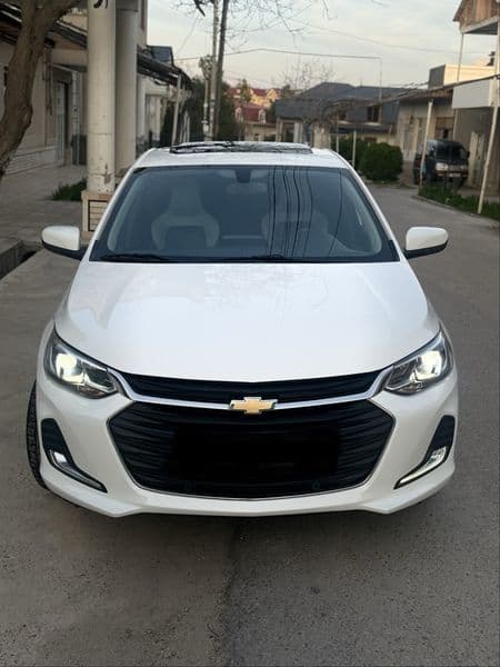 Chevrolet Onix 2024