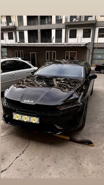 Kia K5 2025