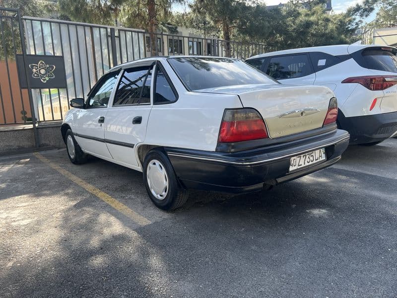 Chevrolet Nexia 1999 — foto 1