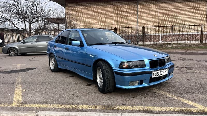 BMW 328 1995