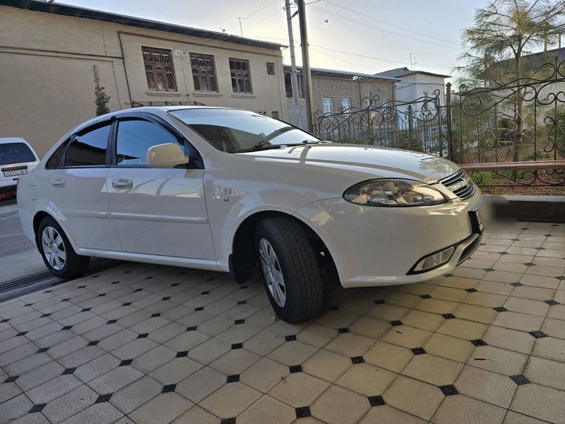 Chevrolet Lacetti / Gentra 2015