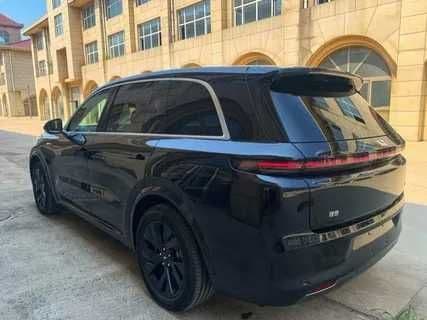 Lixiang L8 2025 — 2