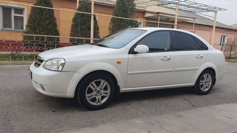 Chevrolet Lacetti / Gentra 2012 — 2