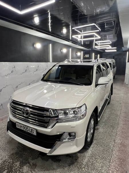 Toyota Land Cruiser 200 2017