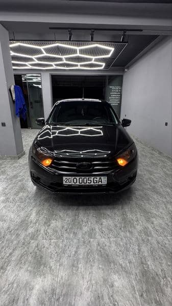 Lada Granta 2019