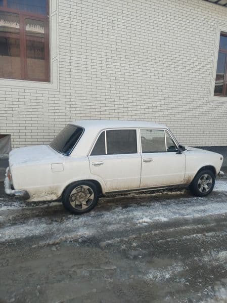 VAZ 2101 1976 — 2