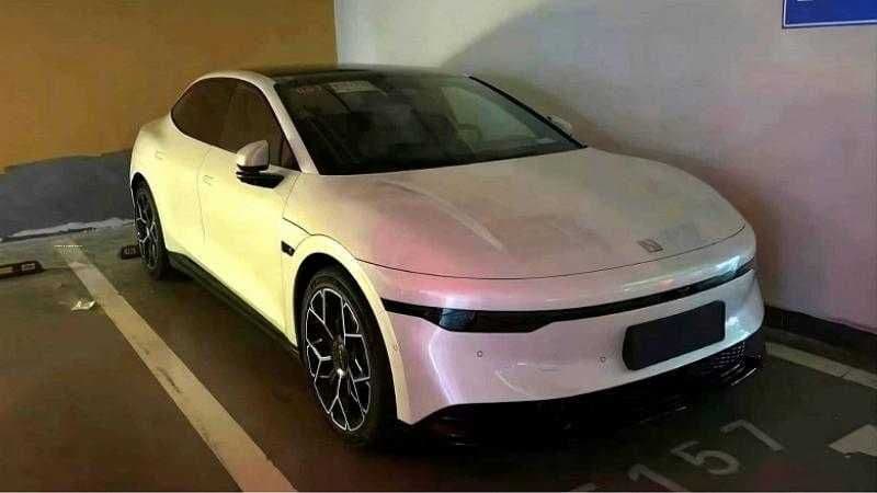 Zeekr 007 2025 — 3