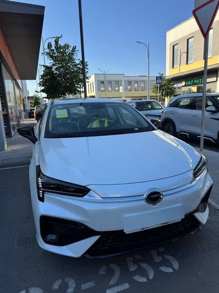 GAC Aion S 2024
