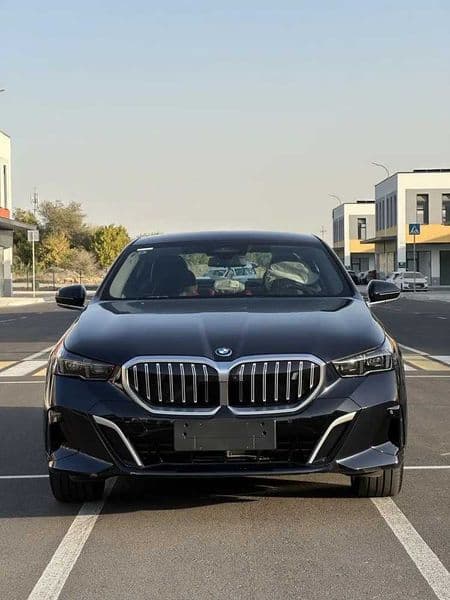 BMW i5 2025