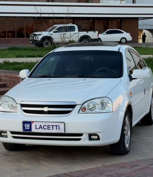 Chevrolet Lacetti / Gentra 2012