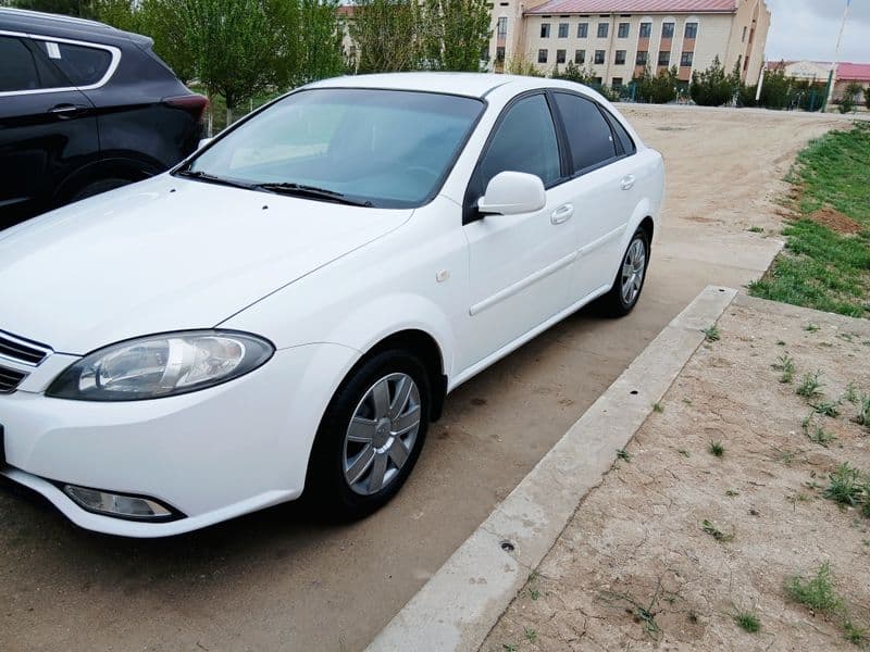 Chevrolet Lacetti / Gentra 2018