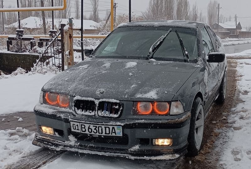 BMW 318 1992