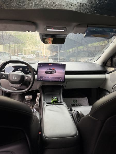 Zeekr 007 2024 — 3