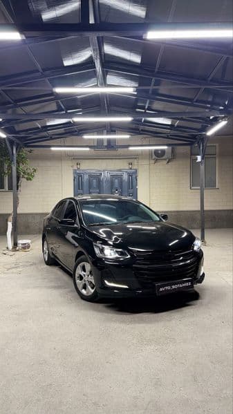 Chevrolet Onix 2024