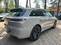 Lixiang L6 2025 — 2