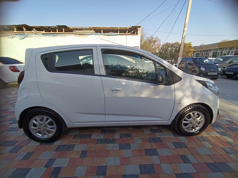 Chevrolet Spark 2019 — 3