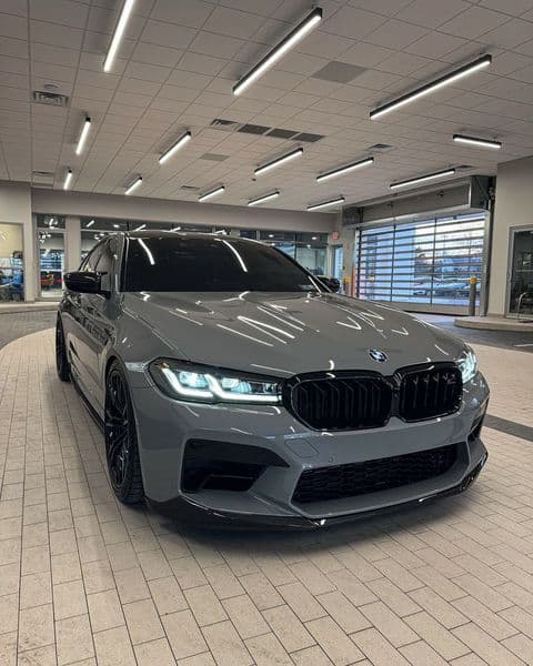 BMW M5 2025