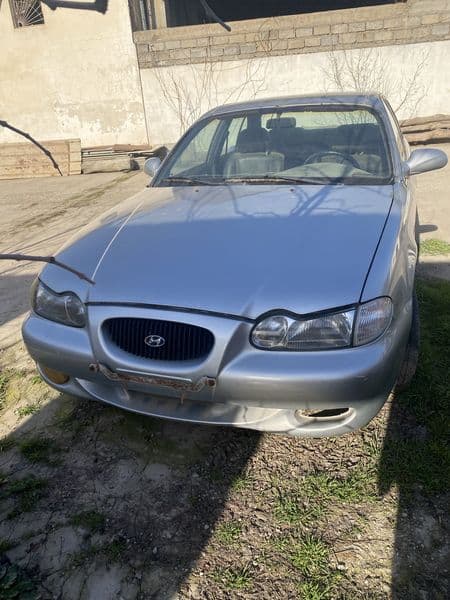 Hyundai Sonata 1996