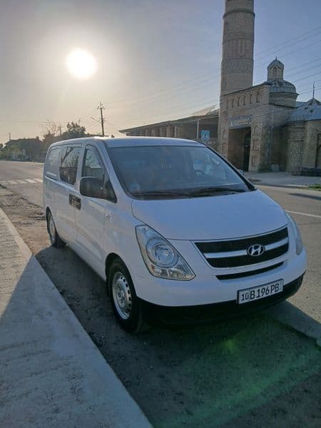 Hyundai H-1 starex 2008