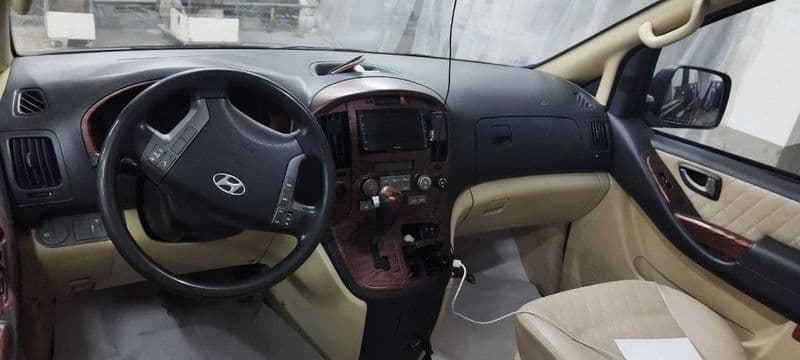 Hyundai H-1 starex 2008 — 7