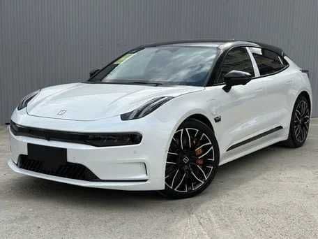 Zeekr 001 2025 — 2