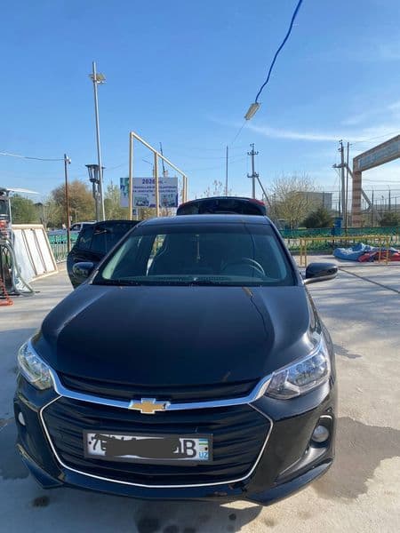Chevrolet Onix 2024