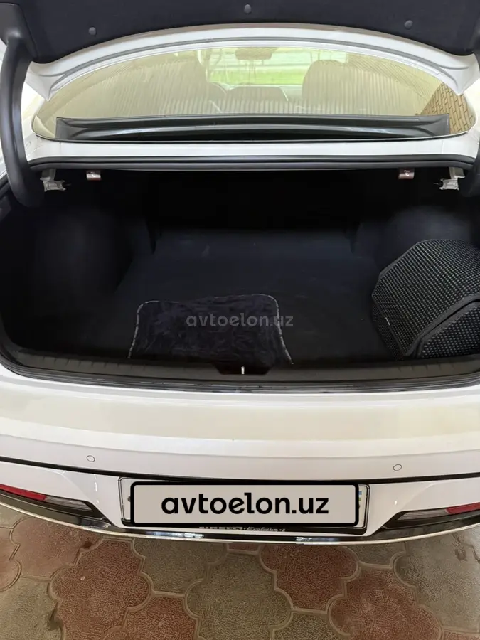 Hyundai Sonata null — 5