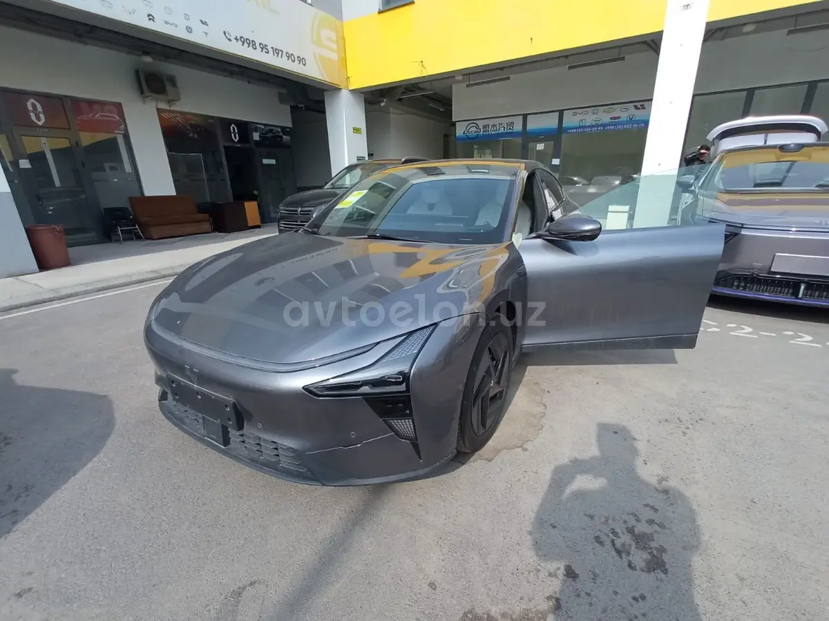 Geely Jiyue Robo 07 null