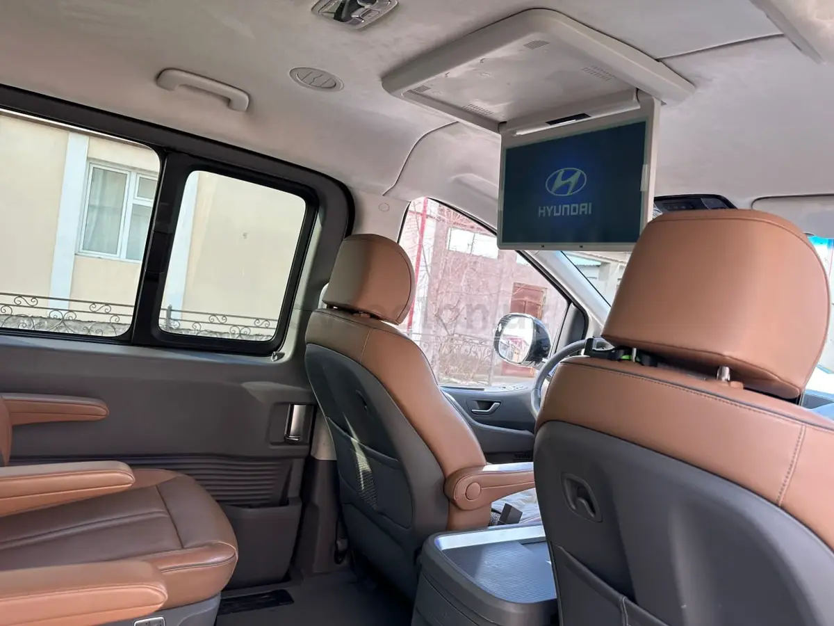 Hyundai Staria null — 4