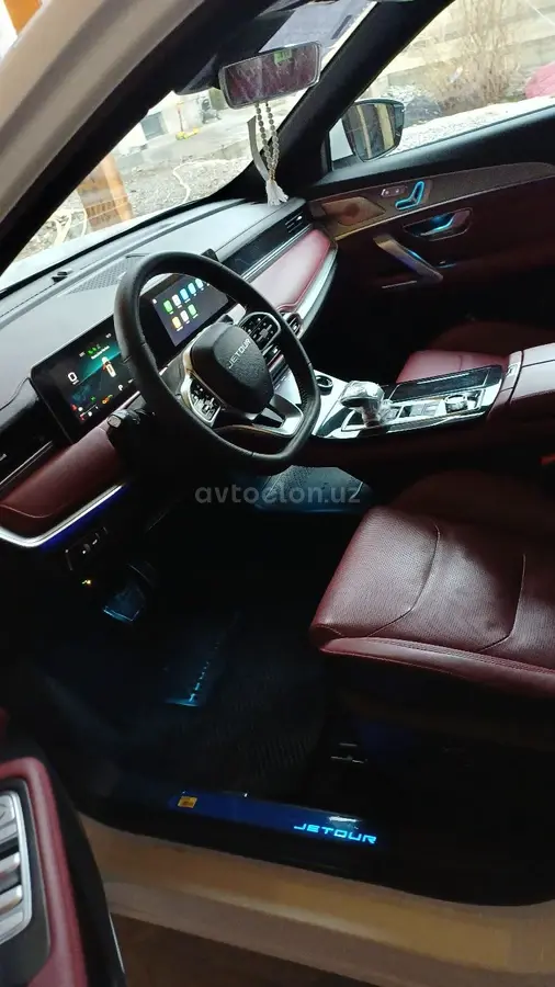 Jetour X70 Plus null