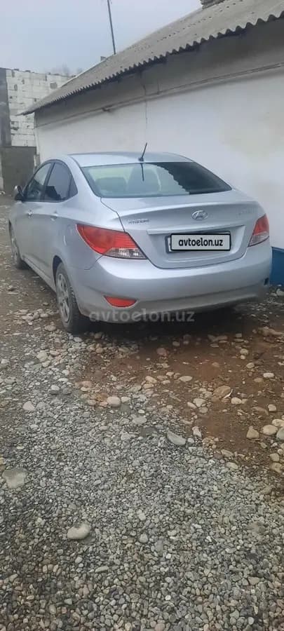 Hyundai Solaris null